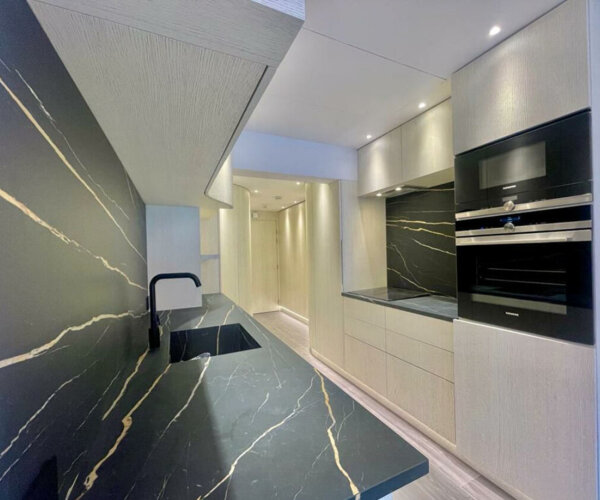 TWO-ROOM APARTMENT COMPLETELY RENOVATED - FONTVIEILLE | 1/12