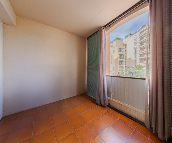 STUDIO A FONTVIEILLE - USAGE MIXTE - RESIDENCE LE DONATELLO | 1/6