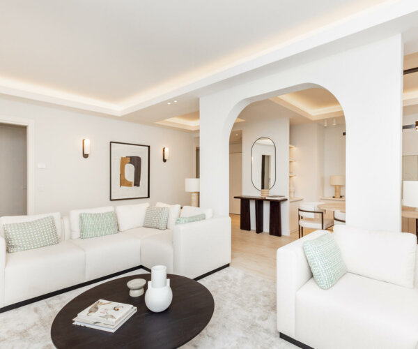 MAGNIFICENT 3 BEDROOM APARTMENT FURNISHED AND RENOVATED - FONTVIEILLE | 1/16