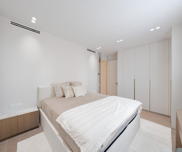 SUPERBE 4 PIECES ENTIEREMENT RENOVE - GRANDE BRETAGNE | 1/29