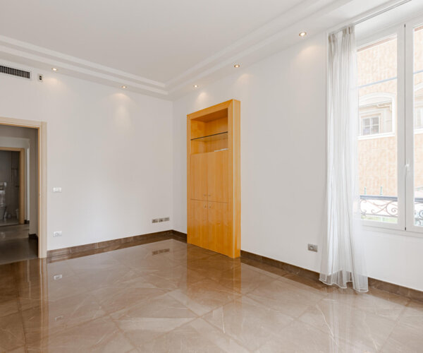 APPARTEMENT EN COURS DE RÉNOVATION EN VENTE - MONTE-CARLO | 1/17