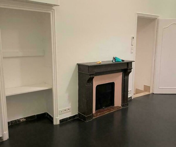 SPACIEUX 2/3 PIECES SUR LE ROCHER | 1/8