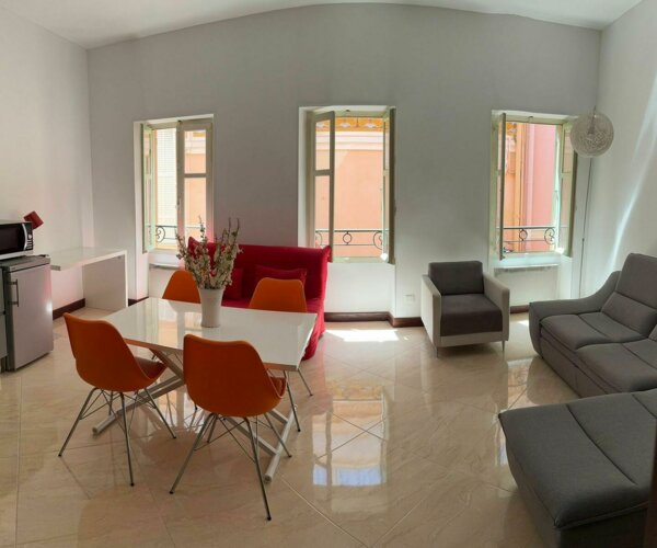 STUDIO MONACO-VILLE (USAGE MIXTE) | 1/6