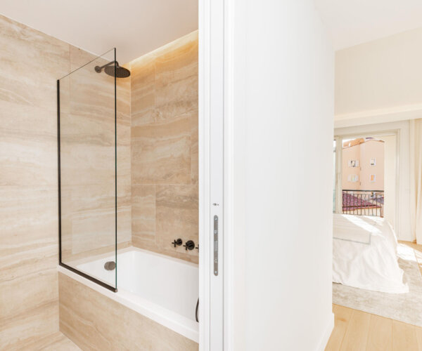 MAGNIFICENT 3 BEDROOM APARTMENT FURNISHED AND RENOVATED - FONTVIEILLE | 1/16