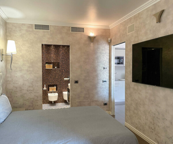 FONTVIEILLE - FURNISHED TWO-ROOM APARTMENT WITH SEA VIEW AND PARKING SPACE | 1/11