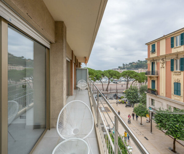 ELEGANT 2 BEDROOM APARTMENT - PORT HERCULES | 1/7